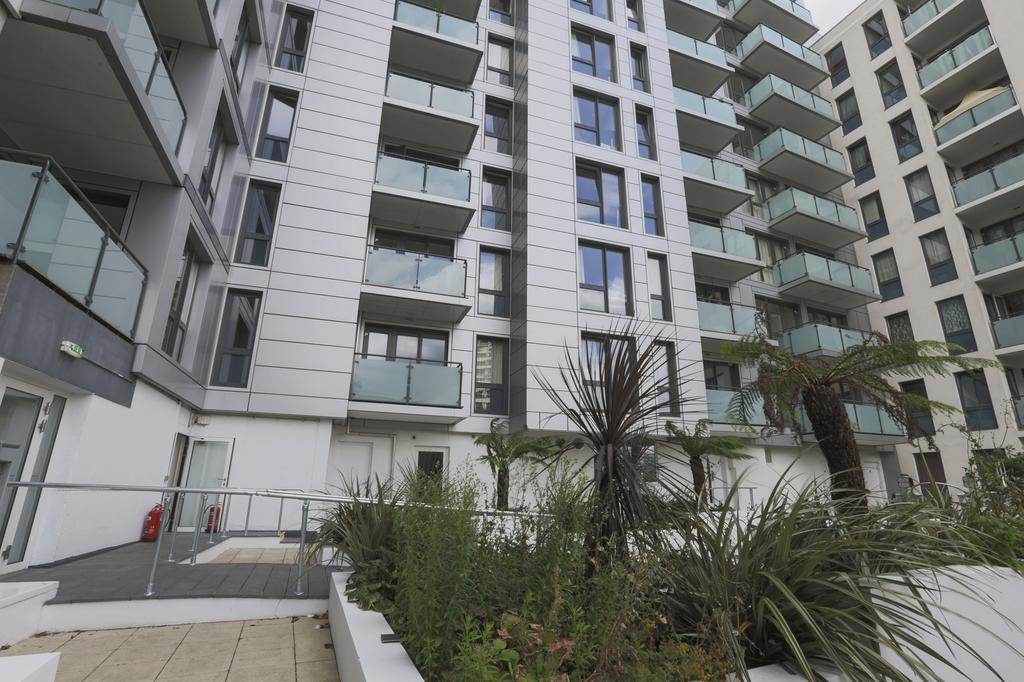 Olympic One Eighty Apartment Ilford Room photo