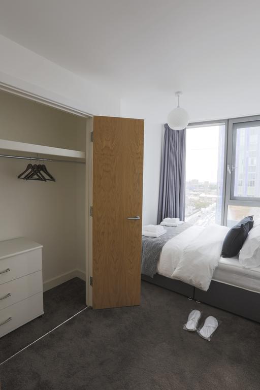 Olympic One Eighty Apartment Ilford Room photo