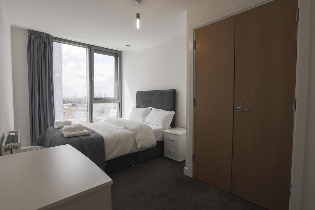 Olympic One Eighty Apartment Ilford Room photo